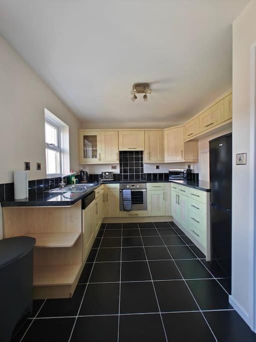 The Castle Villa Killingworth Luaran gambar